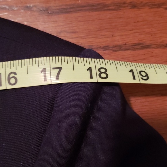 Navy Blazer (re-posh) - Picture 6 of 8